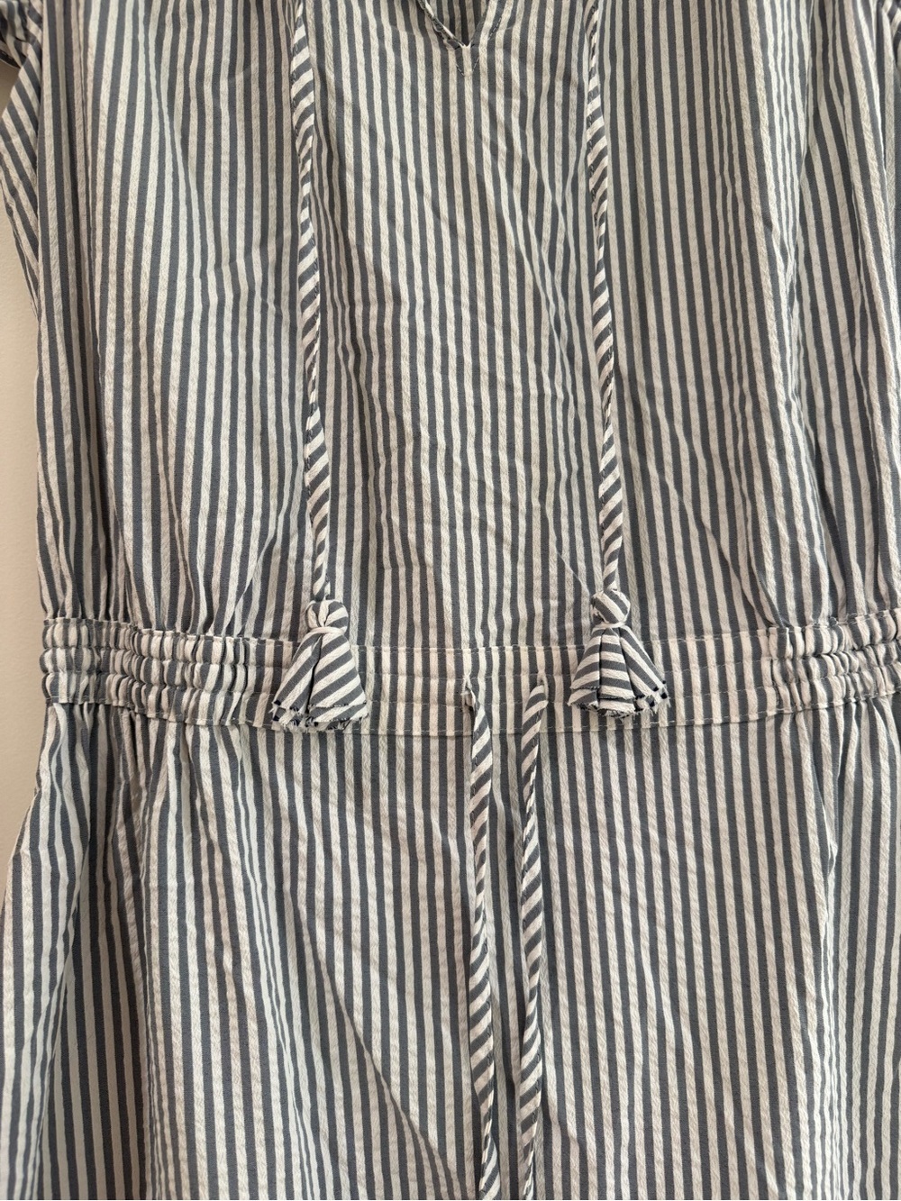Vineyard Vines Navy and White Striped Performance Dress S - Picture 3 of 5
